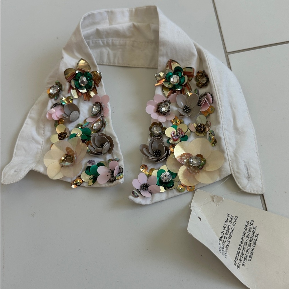 ASOS Embellished Floral collar - Cream and Pink white NWT